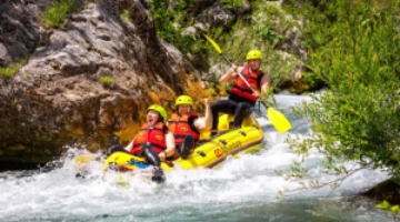 RAPID RAFTING on the Cetina river