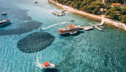 Max Nautica Trogir: Blue Lagoon i 3 otoka – hrana, piće i ronjenje s disalicom