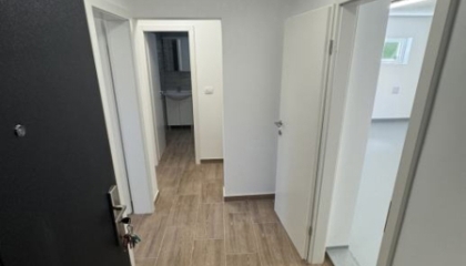Dugoročni najam stana u Kaštel Štafiliću od 74 m² s garažom