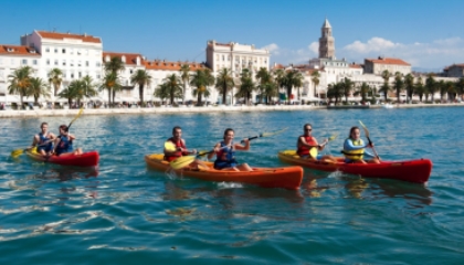SEA KAYAKING in Split