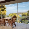 Experience the spring on Hvar in Resort Fontana