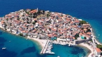 JEDNODNEVNI IZLET NA OTOK PRVIĆ,ŠIBENIK I PRIMOŠTEN