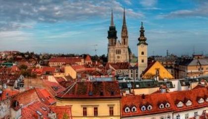 ZAGREB21 POLUMARATON U ZAGREBU prijevoz iz Splita, Šibenika i Zadra