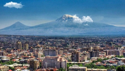 Gruzija, Armenija i Kavkaz