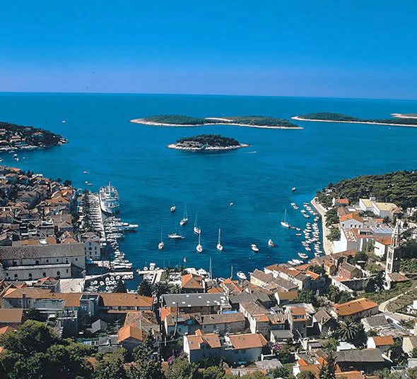 Weekend break in Hvar with Complimentary Sailing