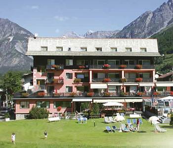 HOTEL FUNIVIA Bormio Italija / Soba - Bormio / Smokvina accommodation ...